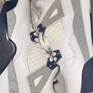 Jordan 4 Retro White and Midnight Navy Sneakers